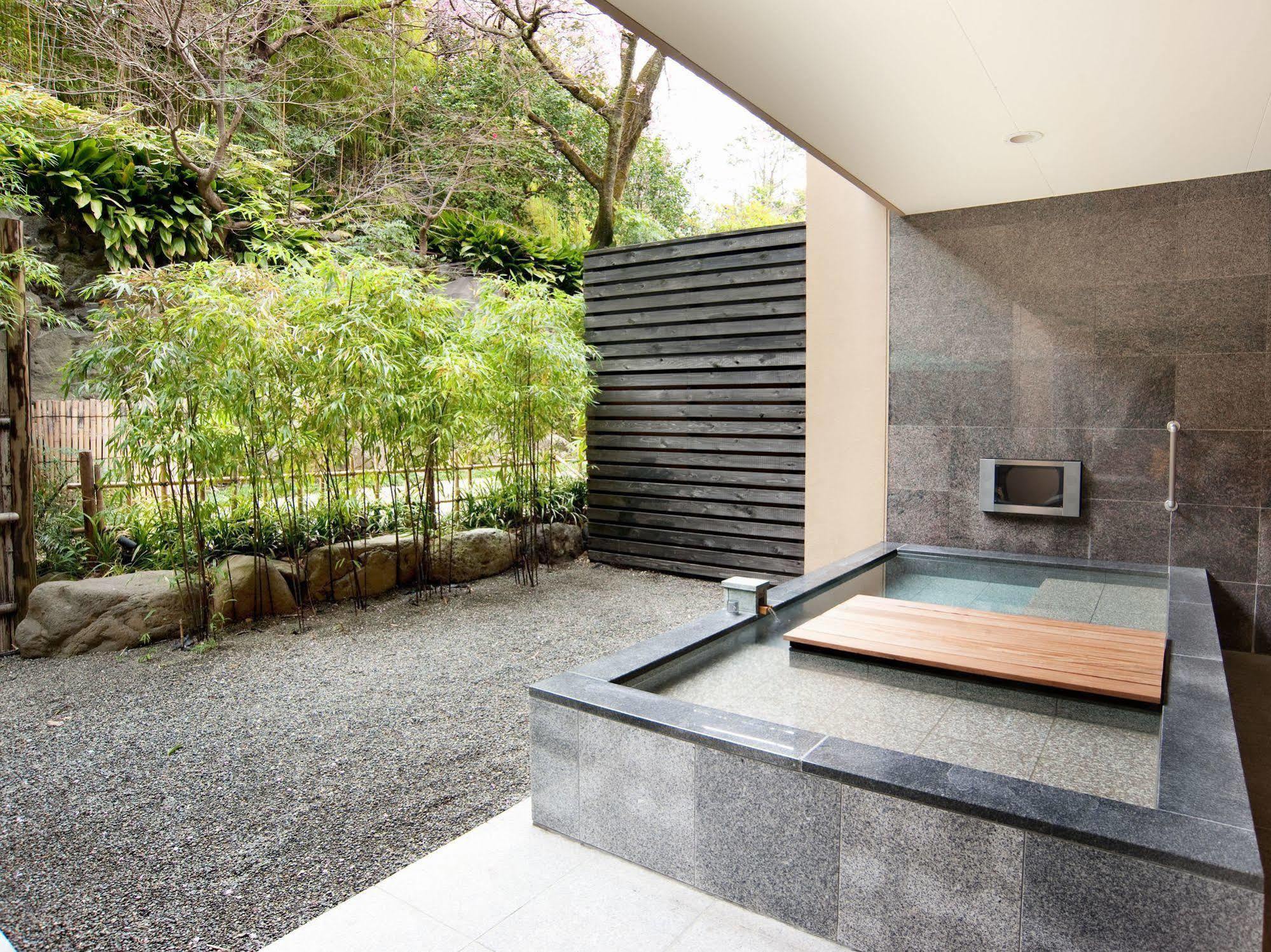Fufu Atami Hotel Exterior photo