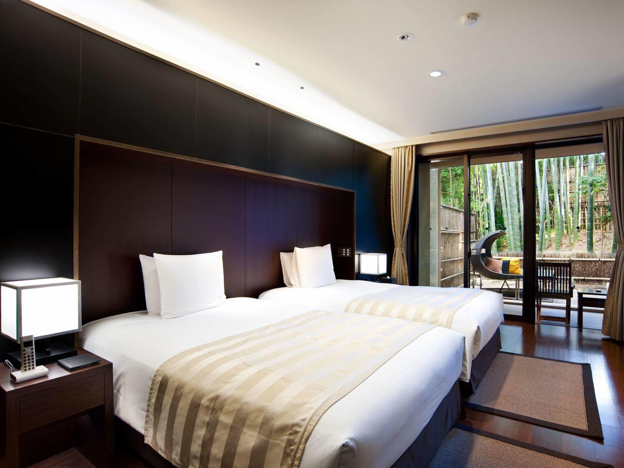Fufu Atami Hotel Exterior photo